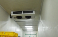 Ipari beruházásaink... Direkt elpráológtatós hűtő beltéri egysége hűtőház